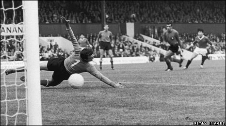 bachangoal_b466_getty.jpg