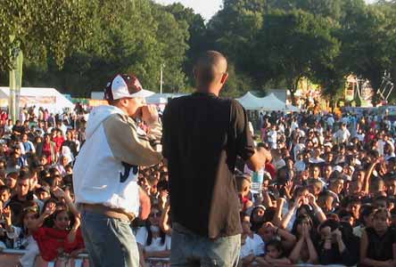 Metz 'n' Trix
