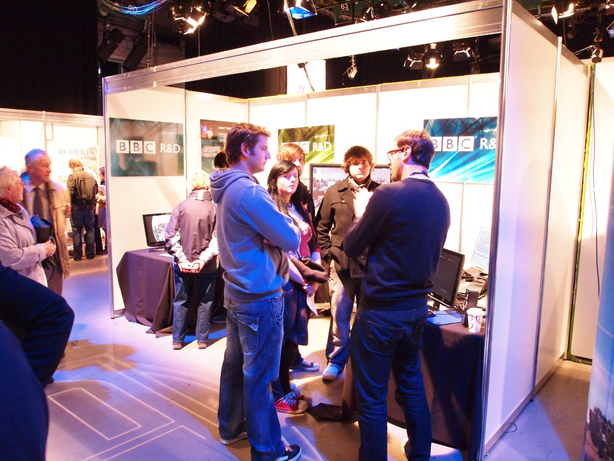 R&D Stand