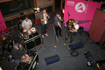 Sukh Knight & his band