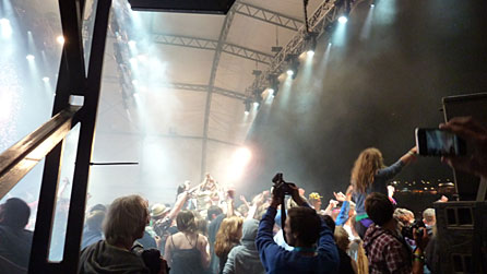 big-chill-mia-crowd-invasion.jpg