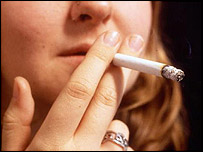 Mulher fumando