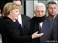 Angela Merkel e Mahmoud Abbas