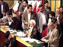 İran Meclisi'nde bir oturum