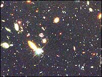 Amostra inicial das imagens 'mais distantes' do Hubble
