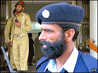 Pakistan polisi