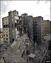 Ministério do Exterior destruído