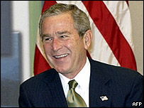 Bush inclina-se para a direita