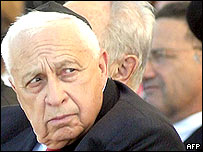 O primeiro-ministro de Israel, Ariel Sharon