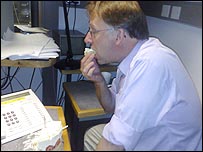crickcake203.jpg