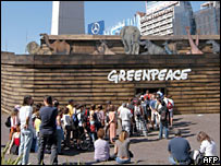 Manifestação do Greenpeace no centro de Buenos Aires