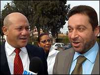 Mehmet Ali Talat (solda) ve Serdar Denktaş