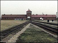 Auschwitz kampı