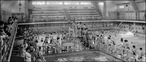 Swimming pool