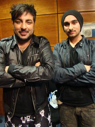 Bobby & Gup-E 