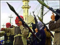 Irak'ta bir grup direnişçi
