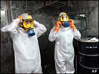 Funcionários de usina nuclear no Irã