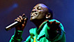 Akon performing on the main stage