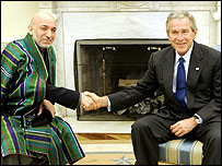 Hamid Karzai ve George Bush