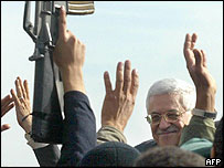 Palestinos receberam Mahmoud Abbas com festa em Rafah