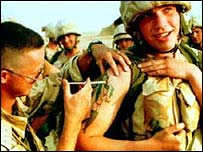 US soldiers receiving jabs