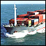 Navio com mercadorias
