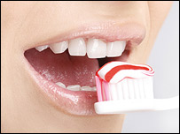 Dentes